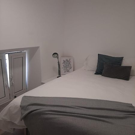 Tia Anica House I - Apartment With Terrace In Central Fuseta Beach Village 外观 照片